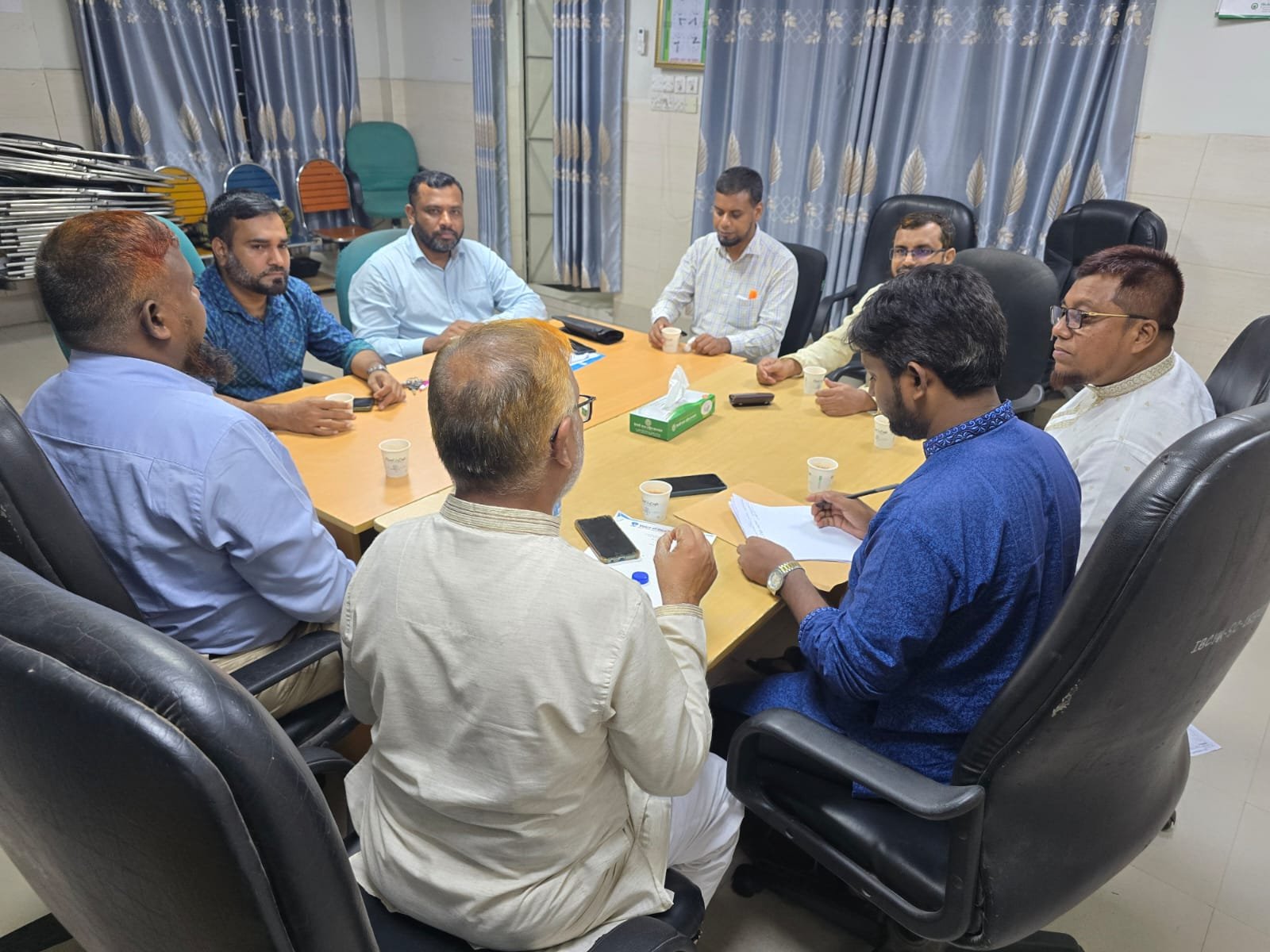 নির্বাহী কমিটির বৈঠক